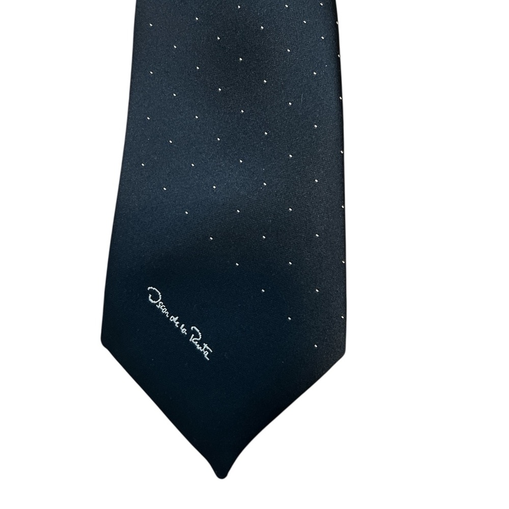 Oscar De La Renta Vintage Micro Dot Tie Navy Blue